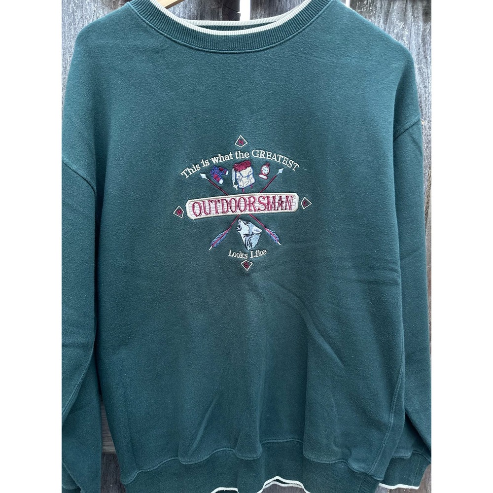 Vintage Mens Greatest Outdoorsman Crewneck Sweater medium